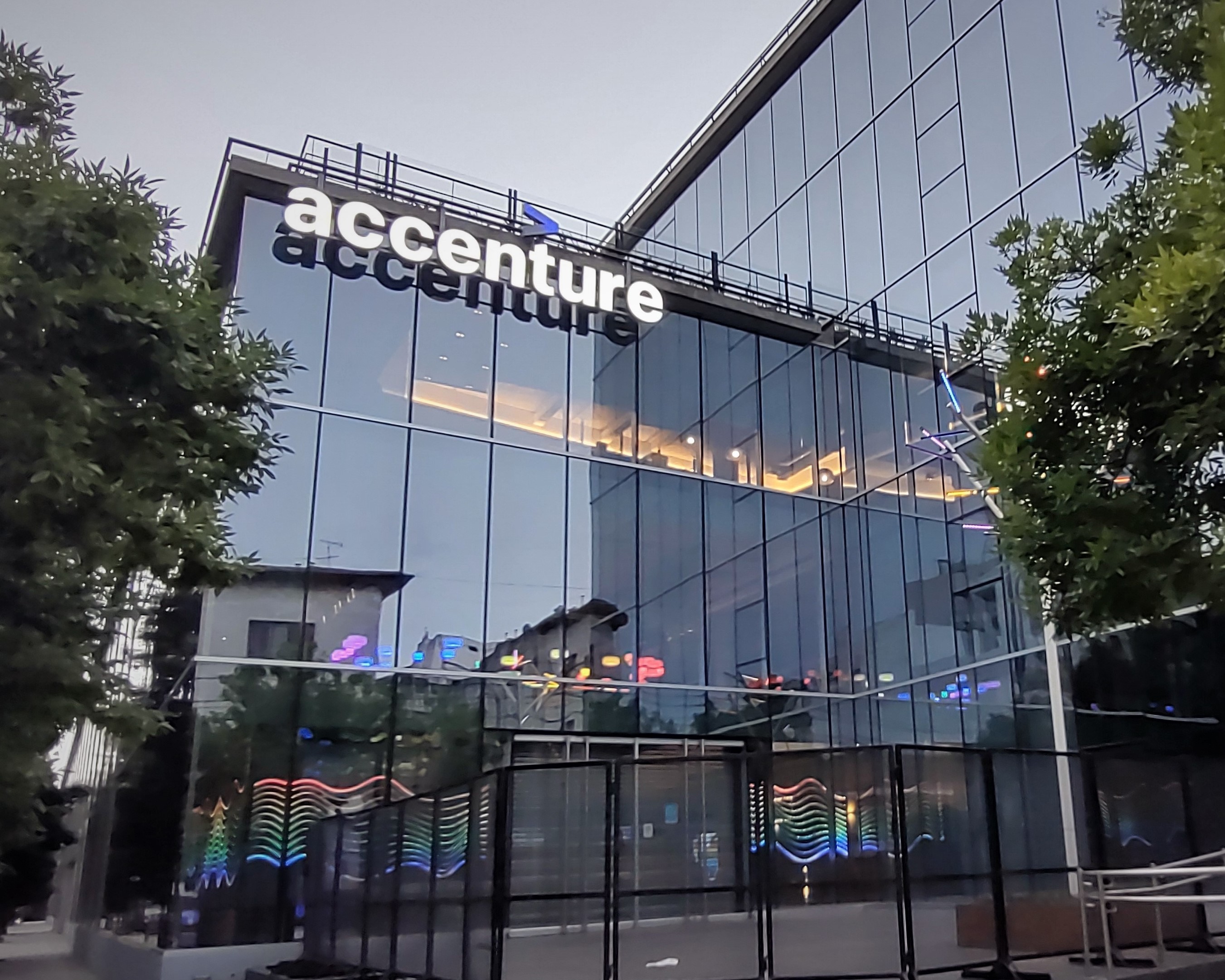 Accenture office